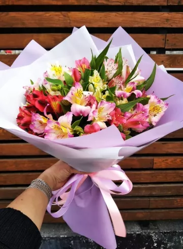 Букет «Майский вечер» от интернет-магазина цветов в 