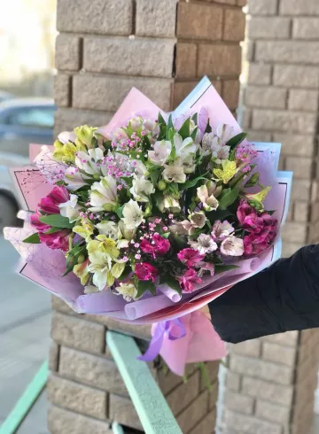 Букет «Цветное море» от интернет-магазина цветов в 