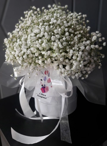 Шляпная коробка &laquo;Безмятежность&raquo; от интернет-магазина цветов в 