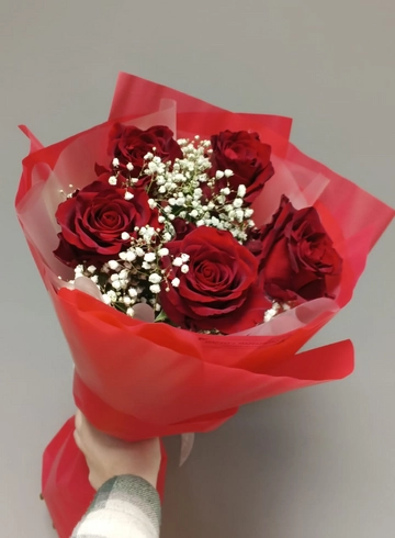 Букет из роз «Романтичный дуэт» от интернет-магазина цветов в 