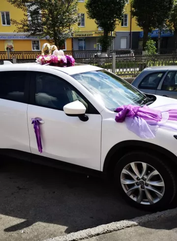 Оформление автомобиля  &laquo;Свадебная мечта&raquo; от интернет-магазина цветов в 