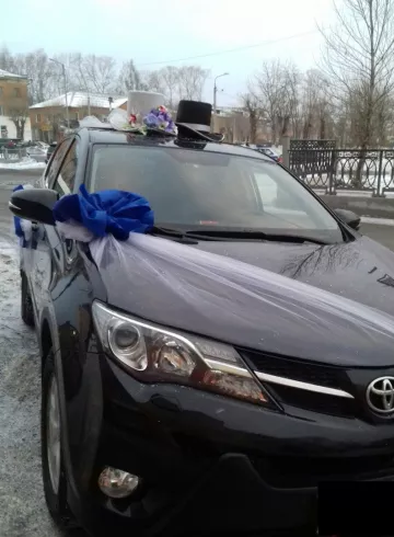 Оформление автомобиля  &laquo;Свадебная церемония&raquo; от интернет-магазина цветов в 