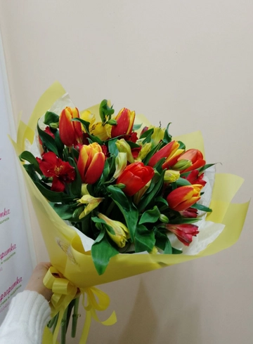 Букет &laquo;Романс&raquo; от интернет-магазина цветов в 