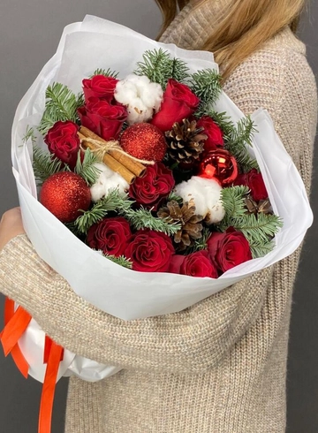 Букет  &laquo;Аромат рождества&raquo; от интернет-магазина цветов в 