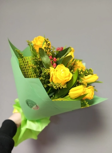 Букет &laquo;Весенний&raquo; от интернет-магазина цветов в 