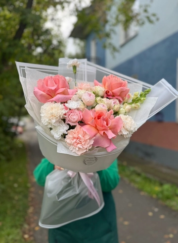 Букет &laquo;Бриджит&raquo; от интернет-магазина цветов в 