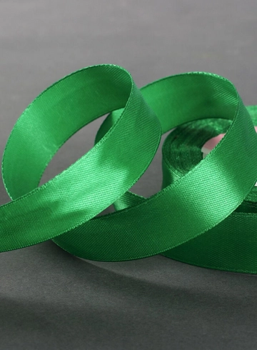 Лента атласная зелёная от интернет-магазина цветов в 